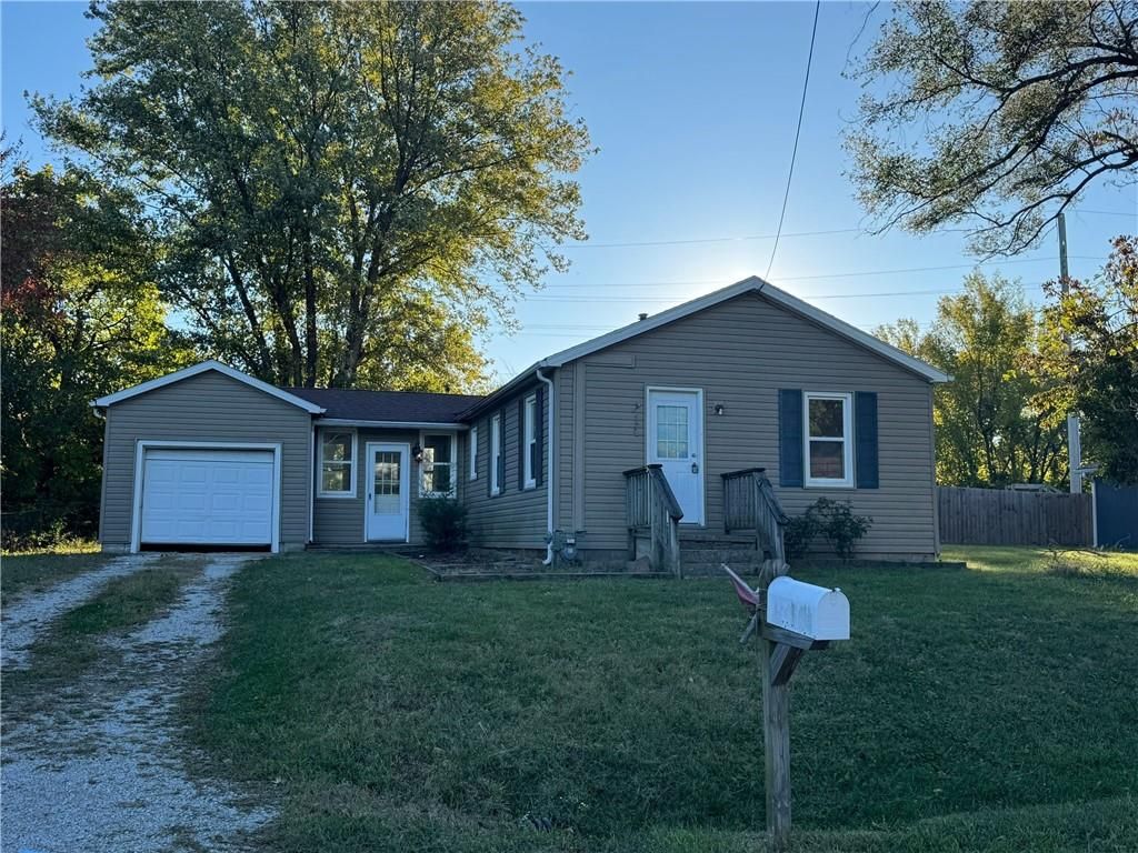 714 N Raum Street, Lawson, MO 64062