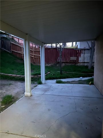 3030 Wellington, Palmdale, CA 93551