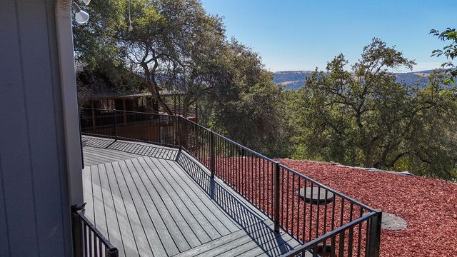 6981 Highway 26, Mokelumne Hill, CA 95245