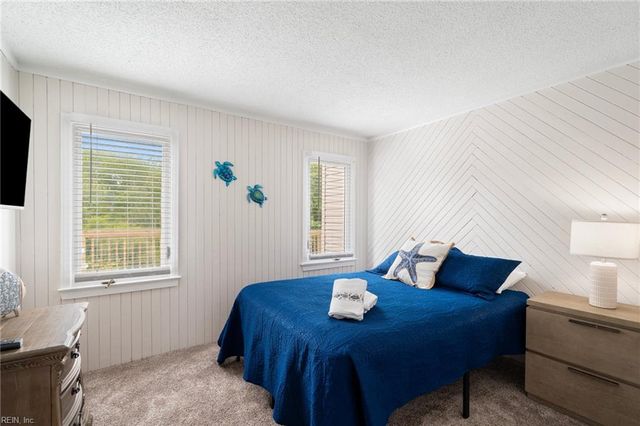 2273 Widgeon LN, Virginia Beach, VA 23456