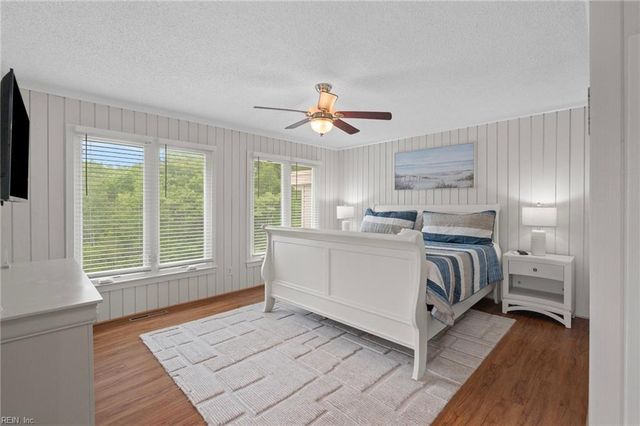 2273 Widgeon LN, Virginia Beach, VA 23456