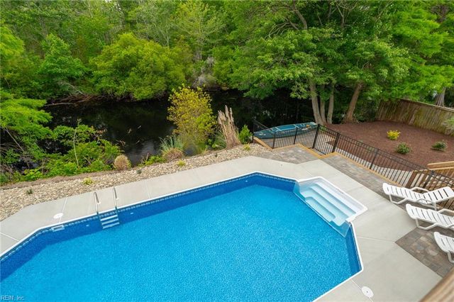 2273 Widgeon LN, Virginia Beach, VA 23456