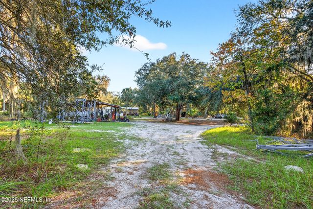 133 RAINBOW Road, Crescent City, FL 32112