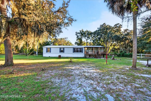 133 RAINBOW Road, Crescent City, FL 32112