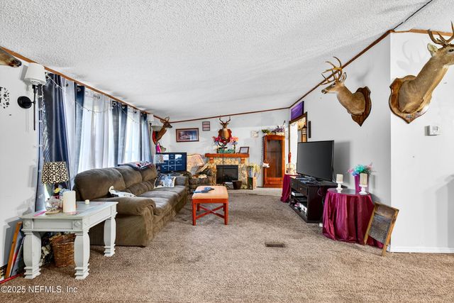 133 RAINBOW Road, Crescent City, FL 32112