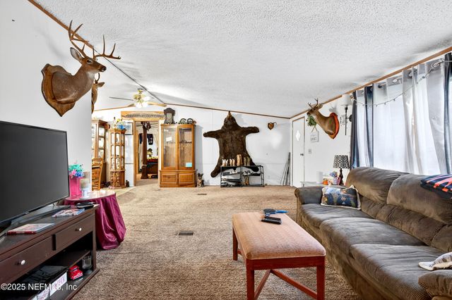 133 RAINBOW Road, Crescent City, FL 32112