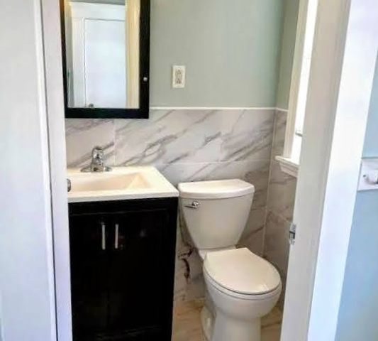 142 Jackson St, Newton, MA 02459