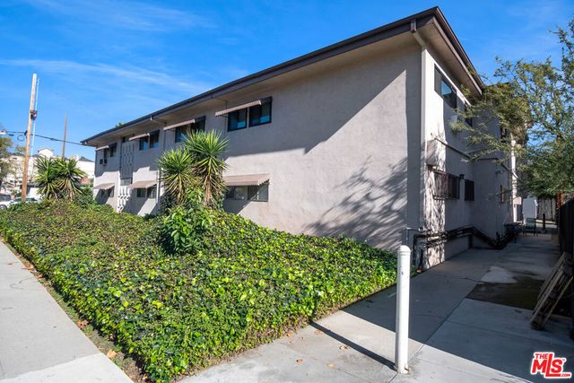 12070 Woodbridge Street, Studio City, CA 91604
