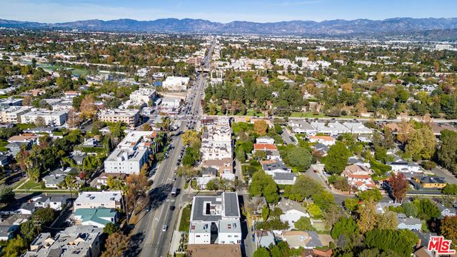 12070 Woodbridge Street, Studio City, CA 91604