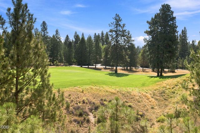 61866 Bunker Hill Court, Bend, OR 97702