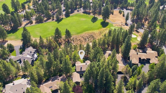 61866 Bunker Hill Court, Bend, OR 97702