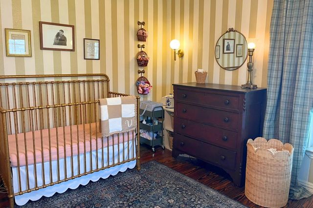 713 W Spring Street, Weatherford, TX 76086