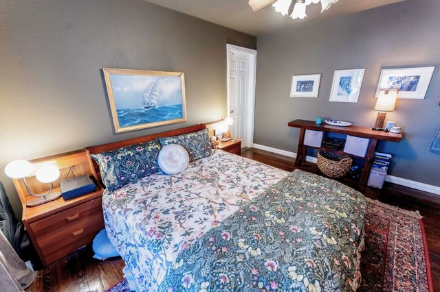 713 W Spring Street, Weatherford, TX 76086