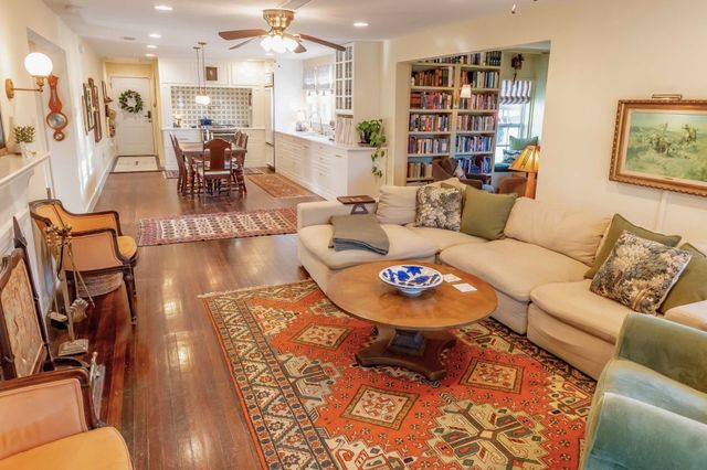 713 W Spring Street, Weatherford, TX 76086