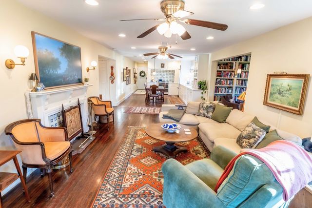 713 W Spring Street, Weatherford, TX 76086