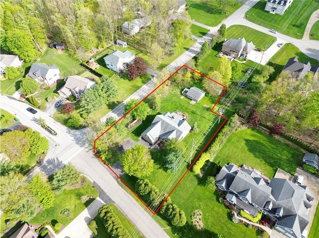 254 W Parkside Dr, Neshannock Twp, PA 16105