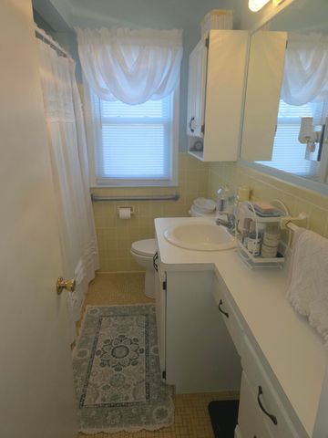 15058 Dixie, Redford Charter Twp, MI 48239