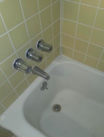 15058 Dixie, Redford Charter Twp, MI 48239