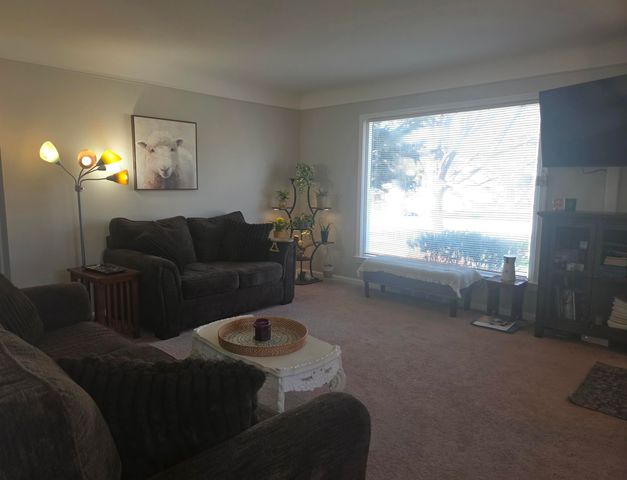 15058 Dixie, Redford Charter Twp, MI 48239