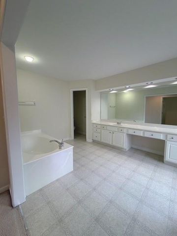 1805 Montcliff Drive, Cumming, GA 30041