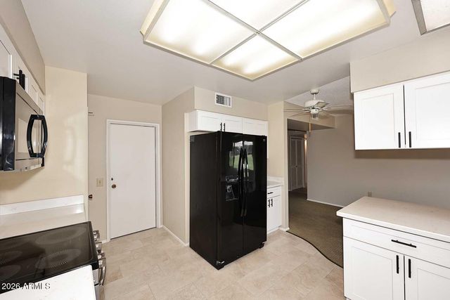 10010 W SANDSTONE Drive, Sun City, AZ 85351