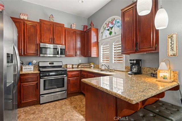 4819 W Forest Oaks Avenue, Banning, CA 92220
