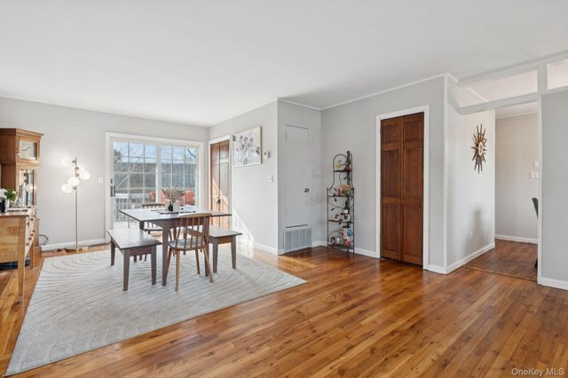 12 Gail Court, Kings Park, NY 11754