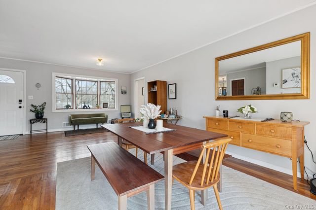 12 Gail Court, Kings Park, NY 11754