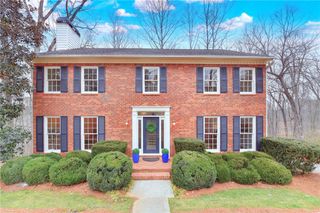 8155 Willow Tree Way, Alpharetta, GA 30005