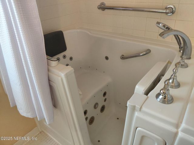 113 LAKE COMO POINT Road, Pomona Park, FL 32181