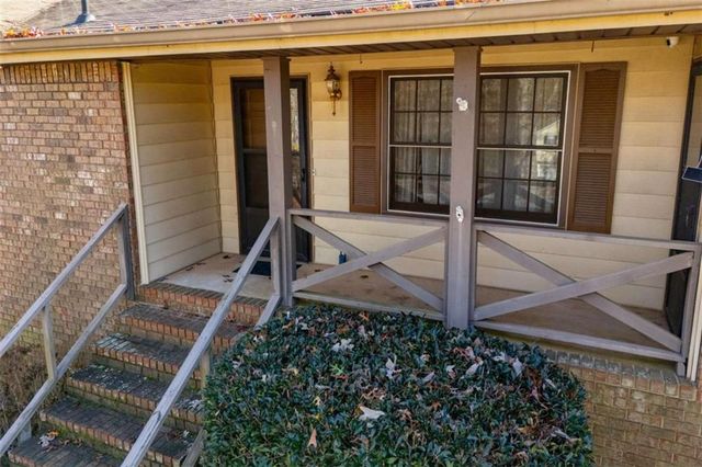 5781 Macedin Drive, Douglasville, GA 30135