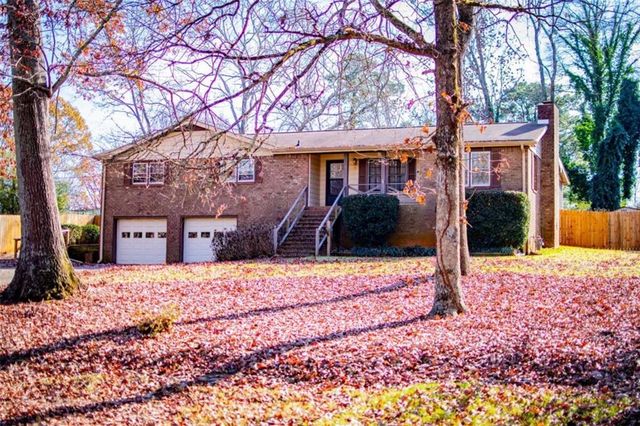 5781 Macedin Drive, Douglasville, GA 30135