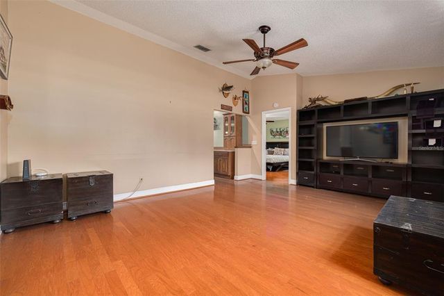 2232 COLONIAL BOULEVARD W, Palm Harbor, FL 34683