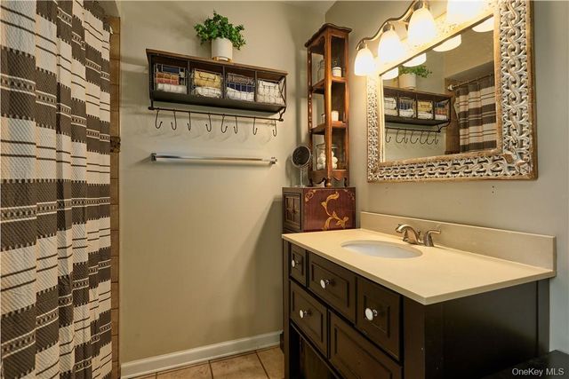 49 Maple Avenue, Warwick, NY 10990