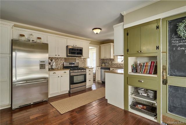 49 Maple Avenue, Warwick, NY 10990