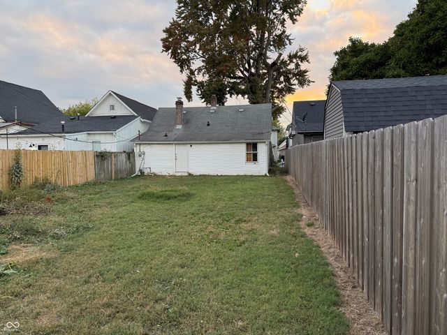 1805 Orleans Street, Indianapolis, IN 46203