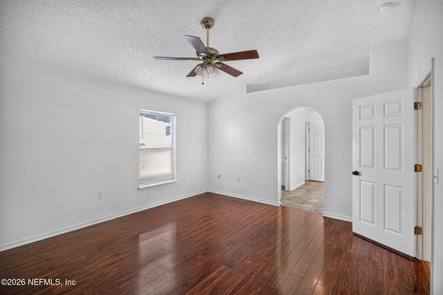 11130 BUGATTI Court, Jacksonville, FL 32246