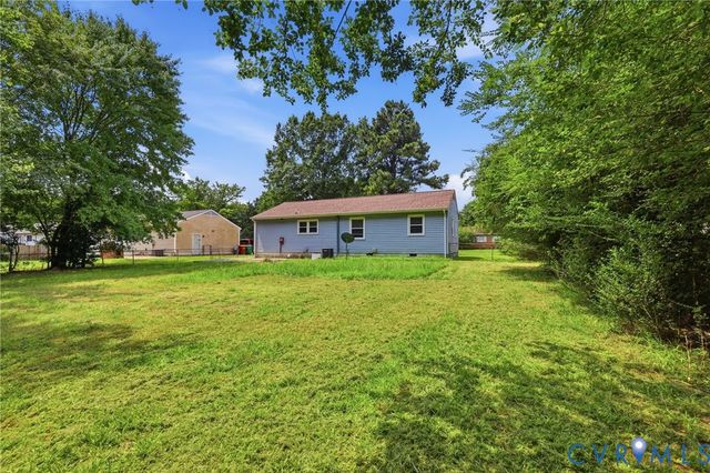 2587 Pinehurst Dr, Petersburg, VA 23805