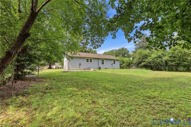 2587 Pinehurst Dr, Petersburg, VA 23805