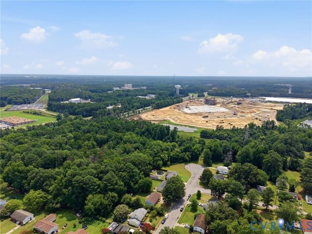 2587 Pinehurst Dr, Petersburg, VA 23805