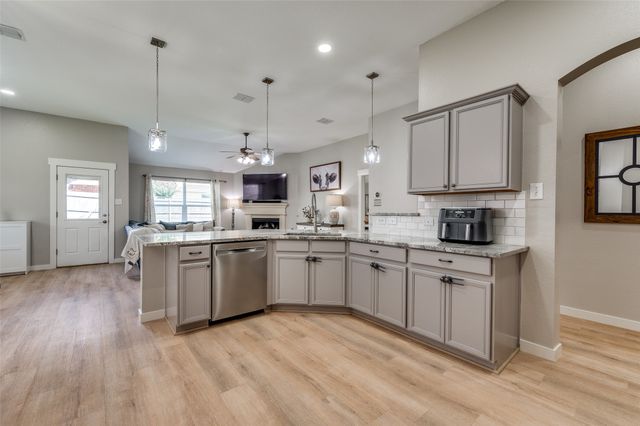 2820 Saddlebred Trail, Celina, TX 75009