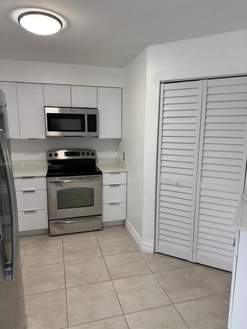 6135 NW 186th Street 312, Hialeah, FL 33015