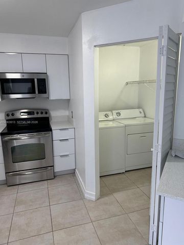 6135 NW 186th Street 312, Hialeah, FL 33015