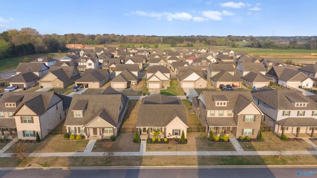 17705 Eastmoor Street, Athens, AL 35611