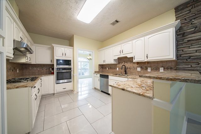 50 Lee Road 0246, Salem, AL 36874