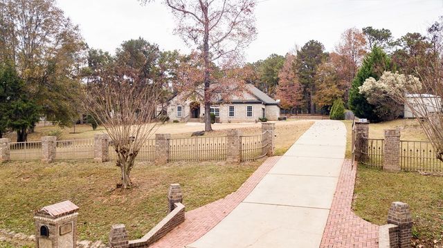 50 Lee Road 0246, Salem, AL 36874