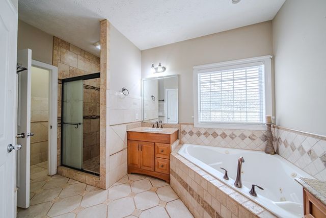 50 Lee Road 0246, Salem, AL 36874