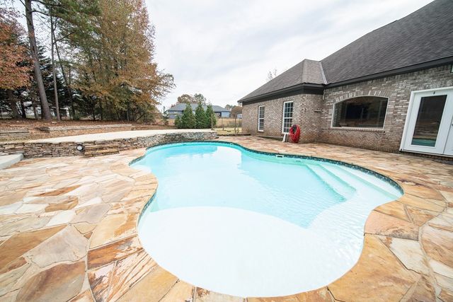 50 Lee Road 0246, Salem, AL 36874