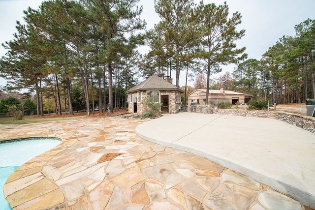 50 Lee Road 0246, Salem, AL 36874