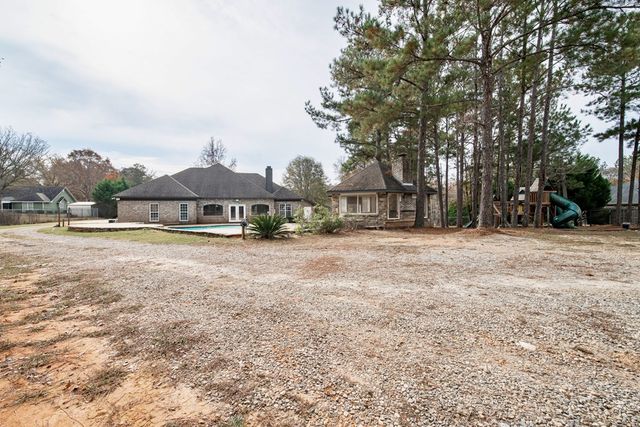 50 Lee Road 0246, Salem, AL 36874